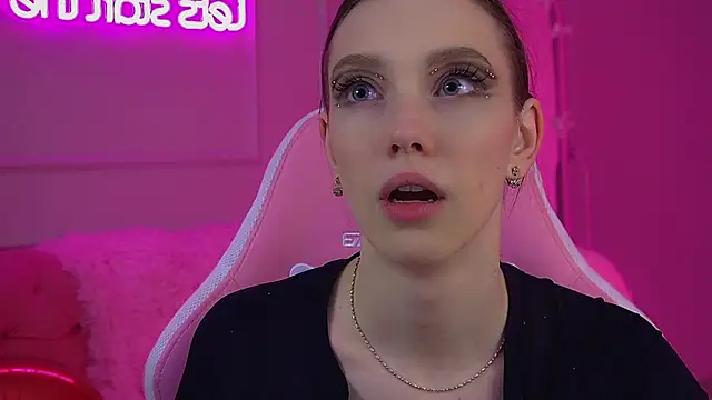 VeronicaVances online show from February 17, 2026, 6:22 am