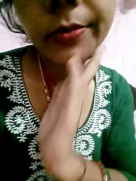 Hot ashna online show from October 1, 2025, 6:12 pm