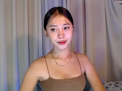 Snapshot of lovely_kiannaHugecock chatting on September 15, 2025, 5:52 am lovely kiannaHugecock online show from September 15, 2025, 5:52 am