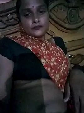 Snapshot of Sapna9685 chatting on September 19, 2025, 8:40 am Sapna9685 online show from September 19, 2025, 8:40 am