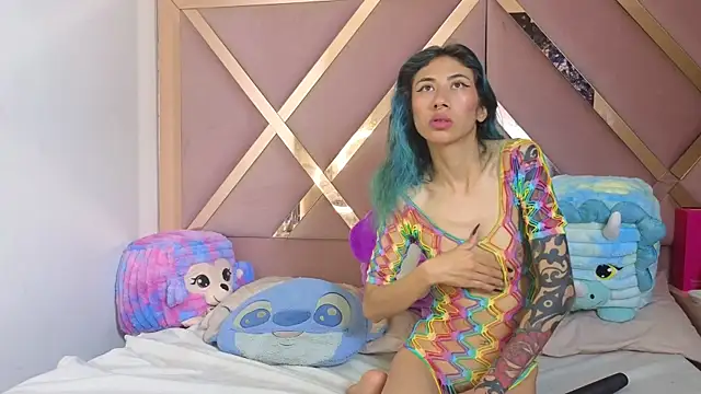 Sophia moo  online show from May 29, 2026, 7:25 am