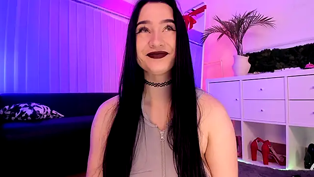 Mary Lori online show from June 12, 2026, 6:33 am