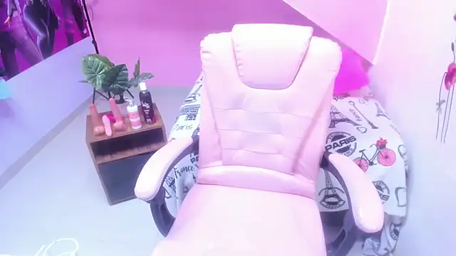 mabelsweet303av online show from November 4, 2025, 6:44 pm