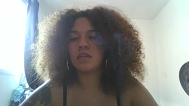 MorganaBelc online show from April 22, 2026, 6:36 pm