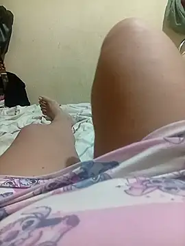 Ravena2290 online show from April 3, 2026, 12:50 am