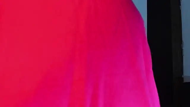 tianastone  online show from November 1, 2025, 5:03 am