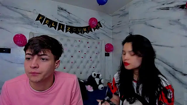 Snapshot of Ari_and_Storm chatting on March 20, 2026, 3:24 pm Ari and Storm online show from March 20, 2026, 3:24 pm