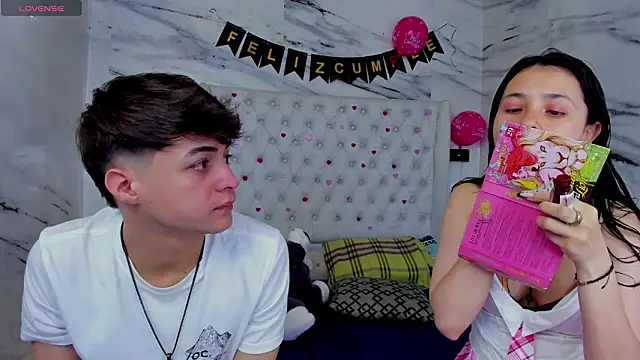 Snapshot of Ari_and_Storm chatting on March 7, 2026, 2:00 pm Ari and Storm online show from March 7, 2026, 2:00 pm