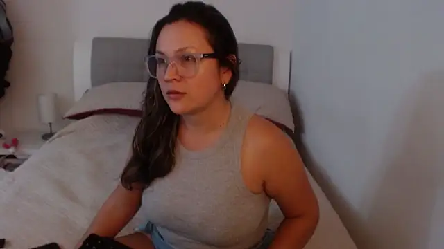 sophie lopez1 online show from July 20, 2026, 4:20 am