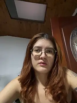 MiaWinxxx online show from October 15, 2025, 10:40 pm