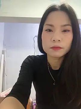 Snapshot of Baby-mmm chatting on April 5, 2026, 4:52 am Baby-mmm online show from April 5, 2026, 4:52 am