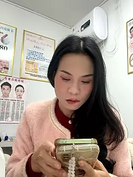 Snapshot of Baby-mmm chatting on January 10, 2026, 5:14 am Baby-mmm online show from January 10, 2026, 5:14 am