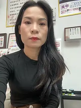 Snapshot of Baby-mmm chatting on February 27, 2026, 4:12 am Baby-mmm online show from February 27, 2026, 4:12 am