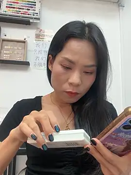 Snapshot of Baby-mmm chatting on April 16, 2026, 7:20 am Baby-mmm online show from April 16, 2026, 7:20 am