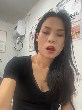 Snapshot of Baby-mmm chatting on April 14, 2026, 5:45 am Baby-mmm online show from April 14, 2026, 5:45 am