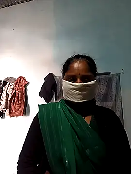 Sheema tyagi online show from December 5, 2025, 9:19 am