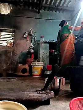 Snapshot of gulapi-gulistan180 chatting on September 12, 2025, 5:29 am gulapi-gulistan180 online show from September 12, 2025, 5:29 am