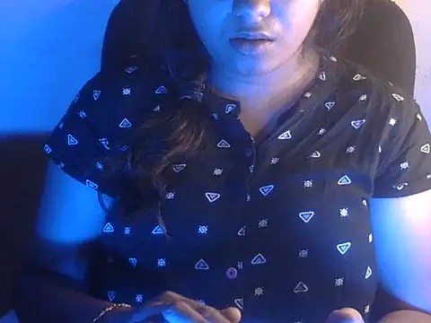 Aanya Hazel online show from September 21, 2025, 11:43 pm