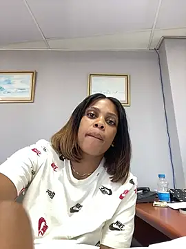 Snapshot of 031bubbles chatting on February 20, 2026, 9:55 am 031bubbles online show from February 20, 2026, 9:55 am