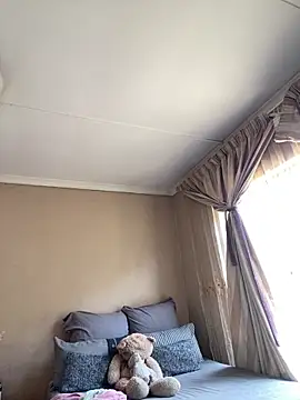 Snapshot of 031bubbles chatting on February 22, 2026, 11:12 am 031bubbles online show from February 22, 2026, 11:12 am