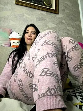 PrincessYYara online show from December 14, 2025, 7:41 pm