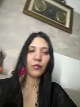 Snapshot of PrincessYYara chatting on May 27, 2026, 9:44 pm PrincessYYara online show from May 27, 2026, 9:44 pm