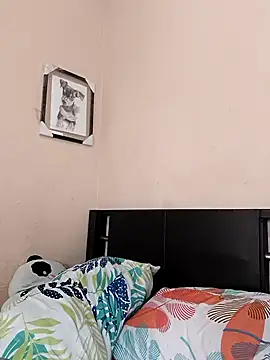 Snapshot of Lahila_ chatting on January 5, 2026, 5:49 pm Lahila online show from January 5, 2026, 5:49 pm