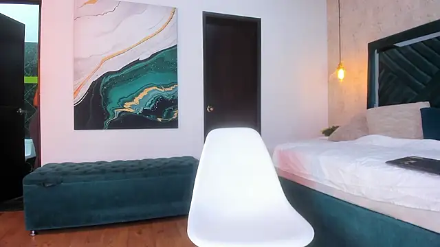 Sofi Moreno online show from March 13, 2026, 12:21 pm