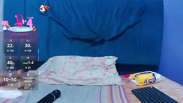 andrealopezcm101 online show from January 19, 2026, 12:53 pm