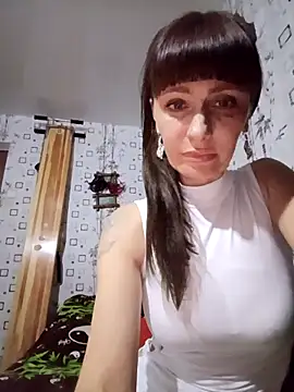 Lietta  online show from November 11, 2025, 8:47 pm