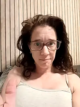 Snapshot of JezebelDutch chatting on March 6, 2026, 5:30 pm JezebelDutch online show from March 6, 2026, 5:30 pm