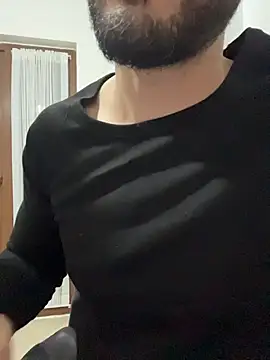 delibiri11 online show from March 18, 2026, 9:59 pm