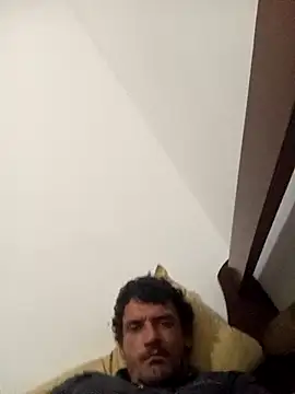 Snapshot of PleasingDavid1993 chatting on October 15, 2025, 9:56 pm PleasingDavid1993 online show from October 15, 2025, 9:56 pm