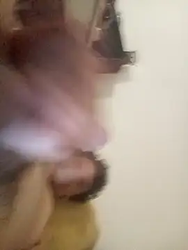 Snapshot of PleasingDavid1993 chatting on October 18, 2025, 2:35 am PleasingDavid1993 online show from October 18, 2025, 2:35 am