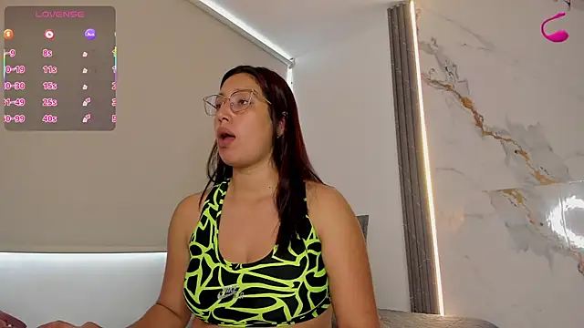 Snapshot of valentinamarval chatting on October 2, 2025, 2:42 pm valentinamarval online show from October 2, 2025, 2:42 pm