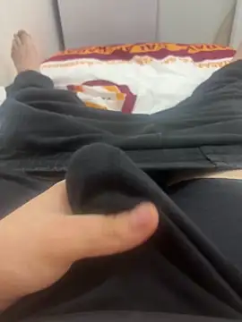 Snapshot of samksa77 chatting on November 14, 2025, 7:17 pm samksa77 online show from November 14, 2025, 7:17 pm