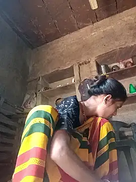 Hot Riya33A online show from October 8, 2025, 6:37 am