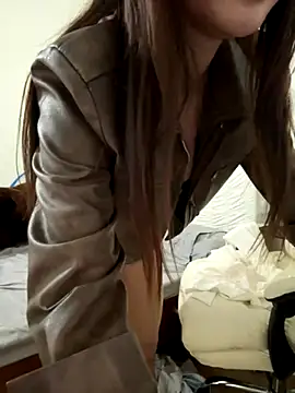 susu baby online show from November 16, 2025, 12:15 am