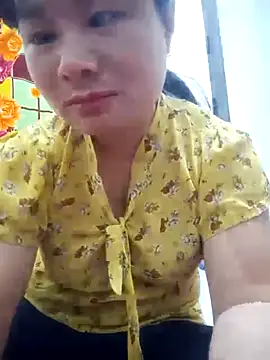 kute-00 online show from November 10, 2025, 9:58 am