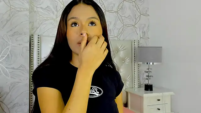 amara rousse online show from November 28, 2025, 11:32 am