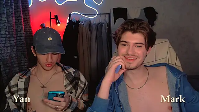 Snapshot of itsyanbb chatting on October 24, 2025, 3:44 pm itsyanbb online show from October 24, 2025, 3:44 pm