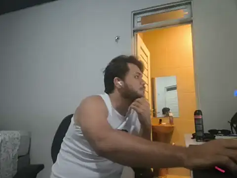 Miguelion2308 online show from January 14, 2026, 1:31 am