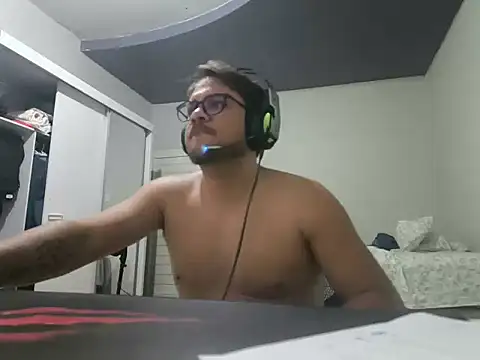 Miguelion2308 online show from December 3, 2025, 3:29 am