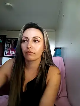 Snapshot of -AngelNova- chatting on February 26, 2026, 7:14 pm -AngelNova- online show from February 26, 2026, 7:14 pm