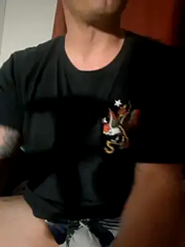 Snapshot of macmaddy8989 chatting on November 30, 2025, 9:04 pm macmaddy8989 online show from November 30, 2025, 9:04 pm