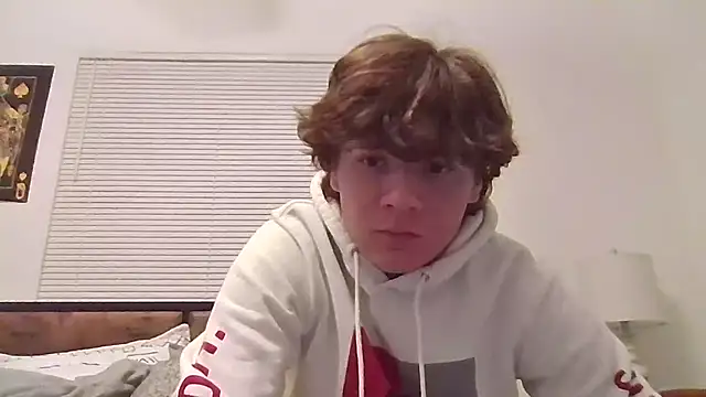 Snapshot of sexybigdick04 chatting on September 10, 2025, 12:42 am sexybigdick04 online show from September 10, 2025, 12:42 am