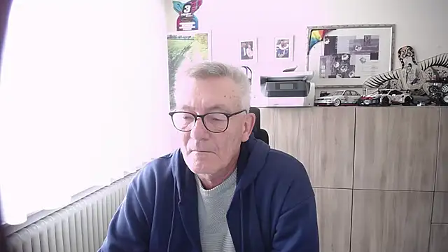 randyandy67 online show from November 10, 2025, 11:48 am