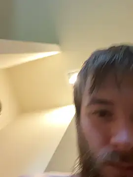 brileysmith0 online show from April 7, 2026, 3:58 pm