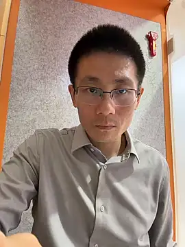 miniyellower online show from February 24, 2026, 5:30 am