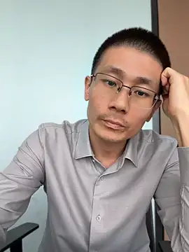 miniyellower online show from April 8, 2026, 5:42 am